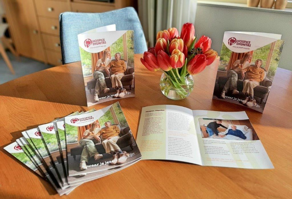 nieuwe brochure hospice Dignitas website versie